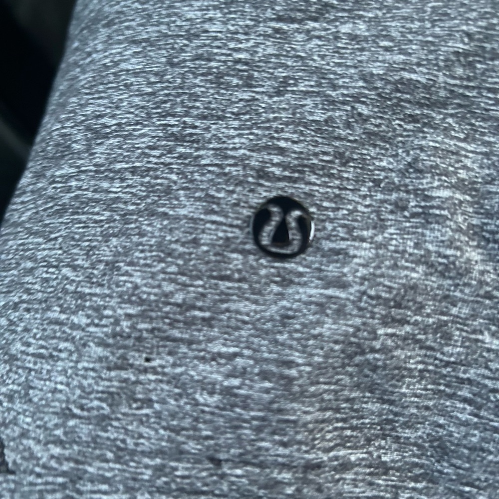 Lululemon long sleeve shirt